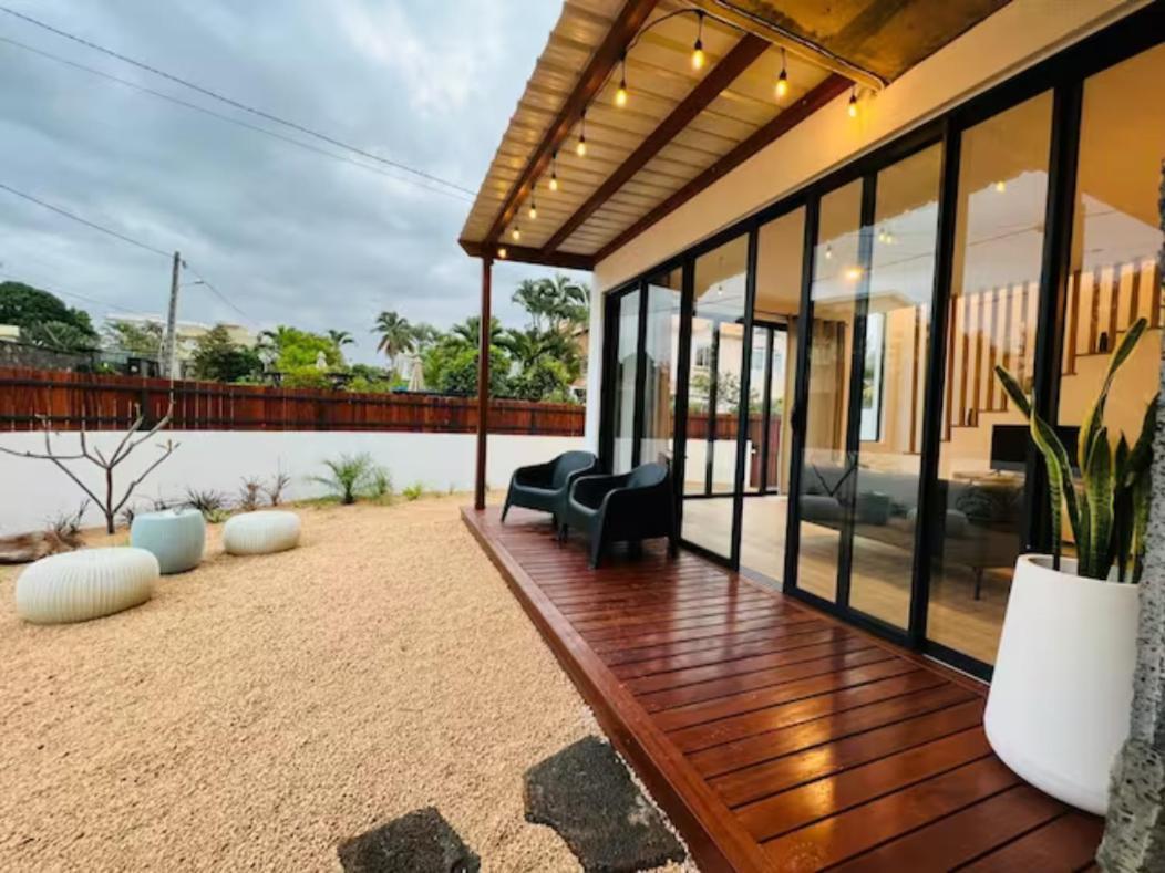 Into The Sea - Modern Home Close To The Beach Albion Esterno foto